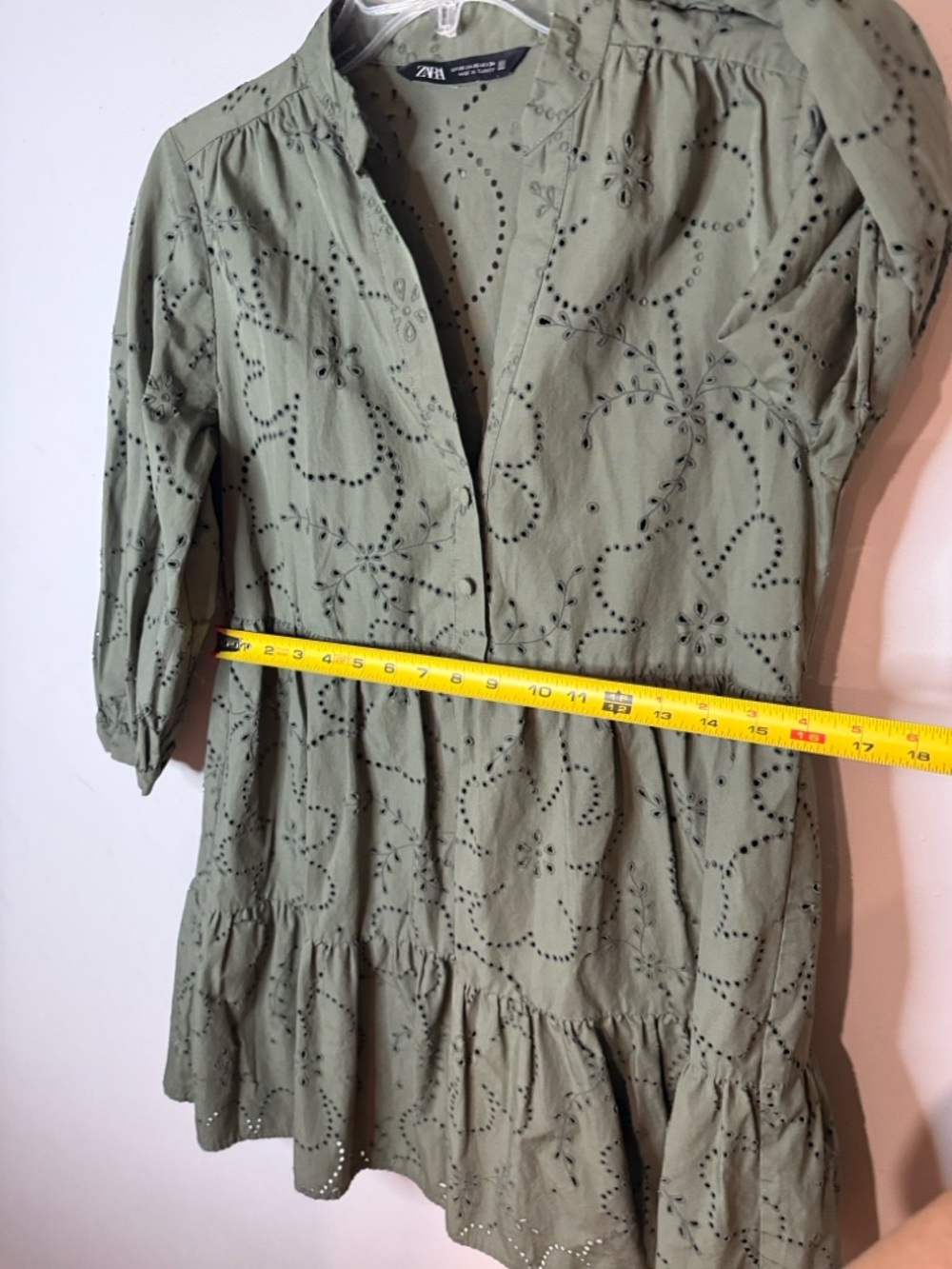 ZARA Olive Eyelet Tiered Mini Dress - Picture 7 of 9